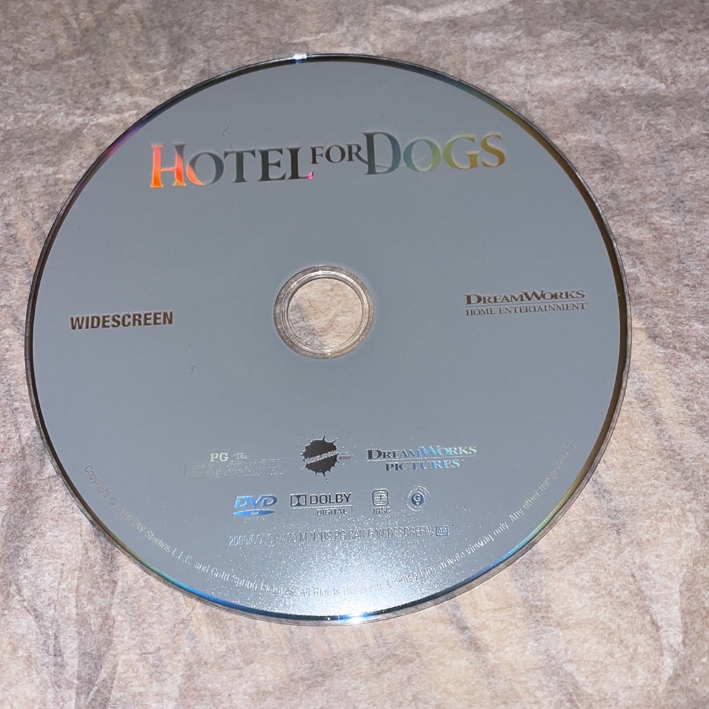 Hotel for Dogs DVD - Picture 4 of 5
